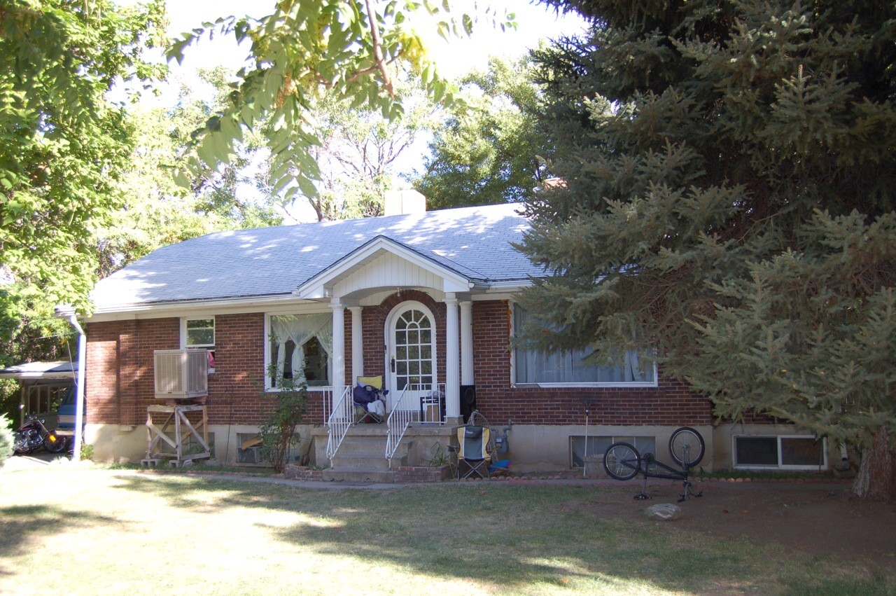 148 West 100 North - Farmington, Utah