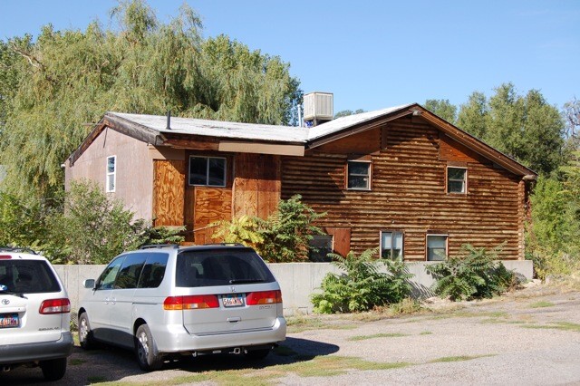 36 West 600 North - Farmington, Utah